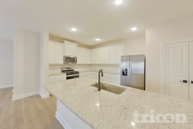 1104 Dye Blvd in Princeton, TX - Foto de edificio - Building Photo