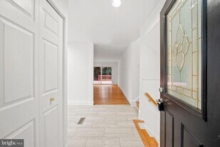 706 Carter Rd in Rockville, MD - Building Photo