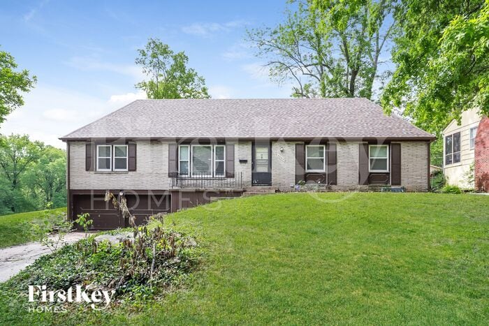 4005 NE 50th Terrace in Kansas City, MO - Building Photo