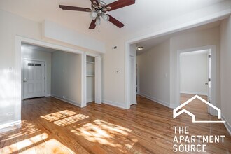 3904 N Janssen Ave, Unit 2 in Chicago, IL - Building Photo - Building Photo