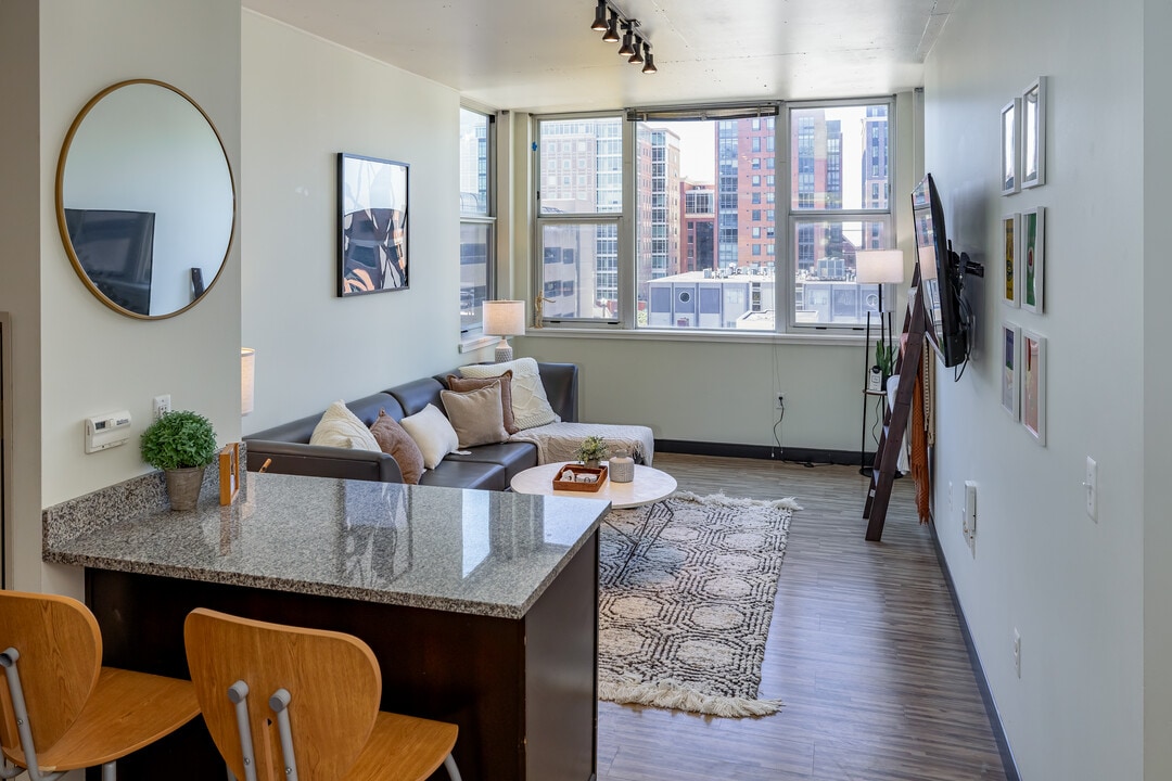 Landmark in Ann Arbor, MI - Building Photo