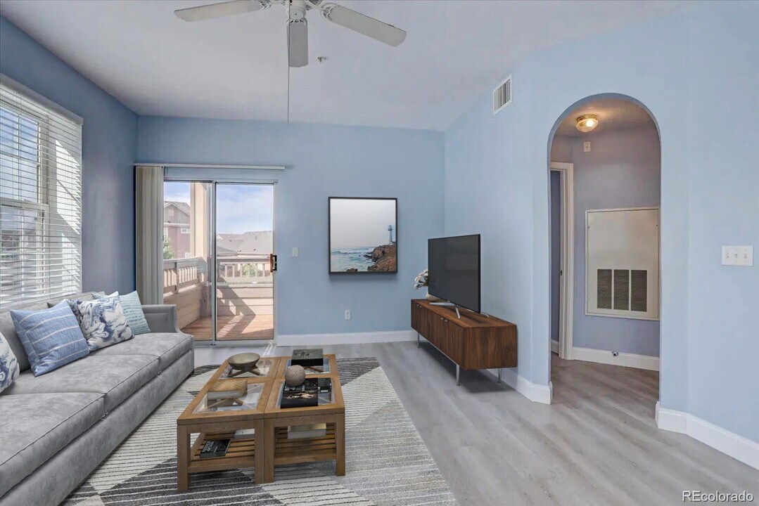 12914 Ironstone Way in Parker, CO - Building Photo