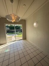 1608 SW 13th St in Fort Lauderdale, FL - Foto de edificio - Building Photo