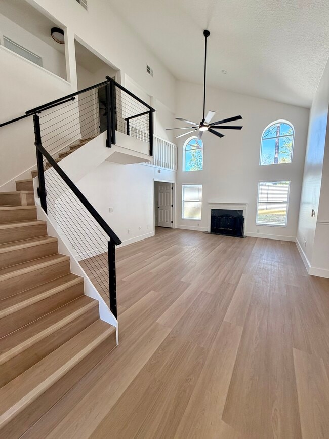 1042 Ballyshannon Pky in Orlando, FL - Foto de edificio - Building Photo