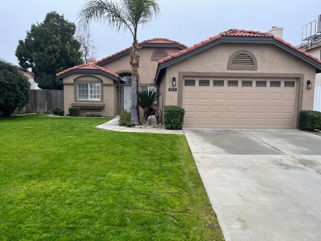 property at 8621 Willow Spring Ct