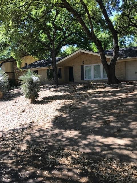 property at 8727 Tallwood Dr