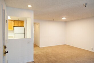 45 Stenner St in San Luis Obispo, CA - Building Photo - Building Photo