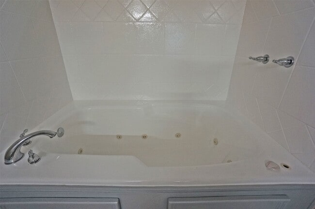 1922 Westlake Way in Houston, TX - Building Photo - Building Photo