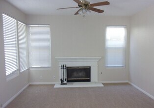 41585 Corte Seda in Temecula, CA - Building Photo - Building Photo