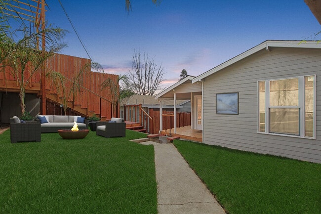 property at 2414 Effie St