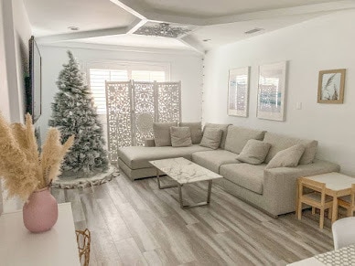 4537 Katherine Ave in Sherman Oaks, CA - Building Photo - Building Photo