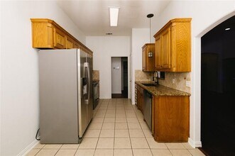 852 Magnolia Ct in Hurst, TX - Building Photo - Building Photo
