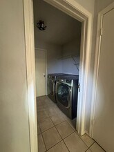 6918 Puerta Vista Ln in Houston, TX - Building Photo - Building Photo