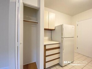 817 W Cornelia Ave in Chicago, IL - Building Photo - Building Photo