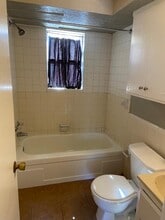 410 E Walnut St, Unit 4 in Noble, OK - Building Photo - Building Photo