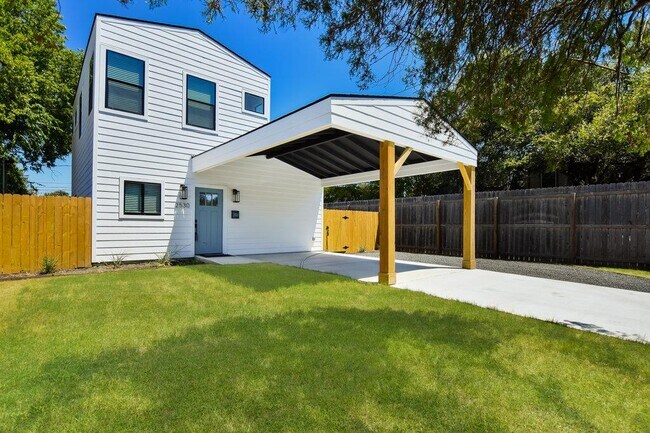 property at 2530 Steck Ave