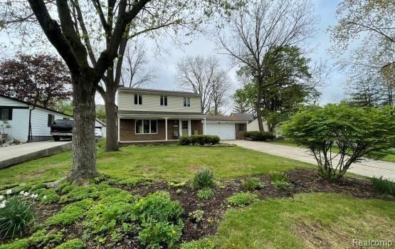 2145 Lakeshire Dr in West Bloomfield Township, MI - Building Photo - Building Photo
