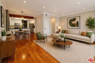 1825 Thayer Ave in Los Angeles, CA - Building Photo