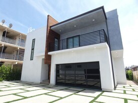 5346 Lexington Ave in Los Angeles, CA - Building Photo