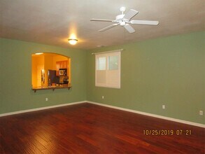 2065 Stone Wood Loop in Marysville, CA - Building Photo - Building Photo