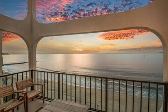 565 Esplanade in Redondo Beach, CA - Building Photo - Building Photo