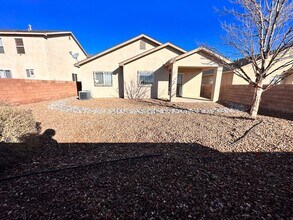 857 Blue Sage Ave SW in Los Lunas, NM - Building Photo - Building Photo