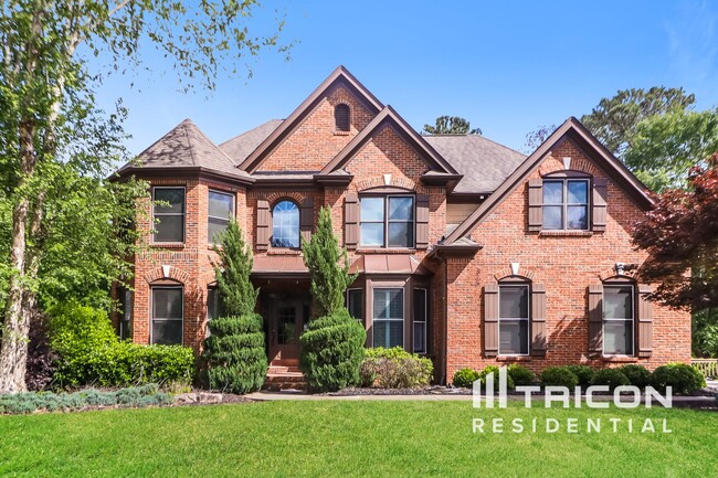 property at 391 Spring Willow Dr NW