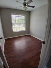 7454 Wynnewood Square in Winter Park, FL - Foto de edificio - Building Photo