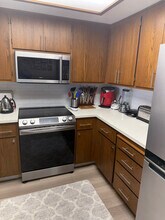 10 Royale Ave in Lakeport, CA - Building Photo - Building Photo