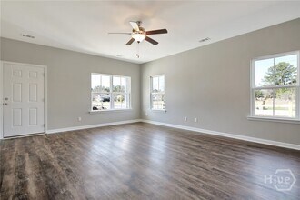 64 Kennah Ct in Richmond Hill, GA - Building Photo - Building Photo