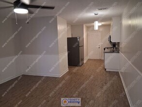 1014 Wildwood Ln in Spartanburg, SC - Building Photo - Building Photo