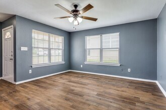 8118 Marydean Ave in Fort Worth, TX - Building Photo - Building Photo
