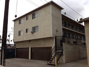 930 N Marine Ave in Wilmington, CA - Building Photo - Building Photo