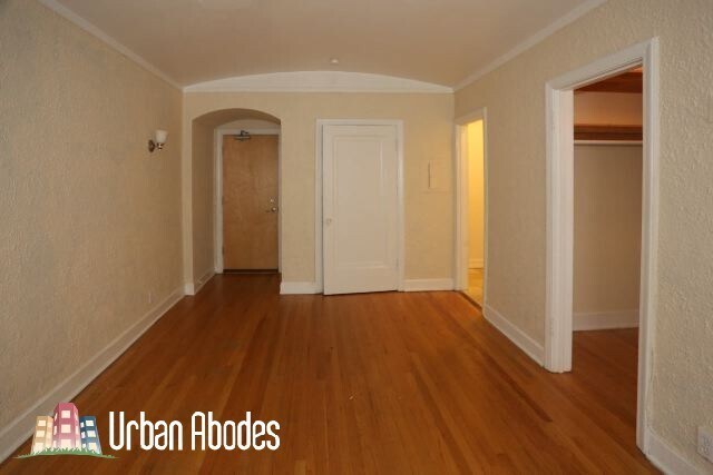 535 W Arlington Pl, Unit A00C in Chicago, IL - Building Photo - Building Photo
