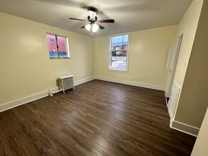 25 W Chestnut St-Unit -1B in Washington, PA - Building Photo - Building Photo