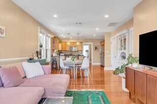 772 Centre St, Unit 1 in Boston, MA - Building Photo