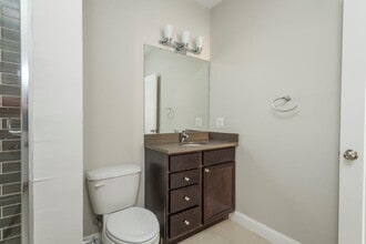 291 D St, Unit 5 in Boston, MA - Building Photo - Building Photo