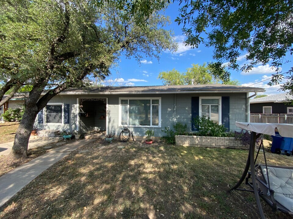 4506 Neer Ave in San Antonio, TX - Building Photo