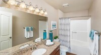 4215 N Drinkwater Blvd, Unit 2 in Scottsdale, AZ - Building Photo - Building Photo