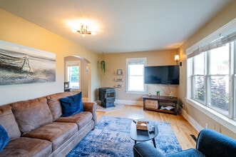 228 Bayview Cour in Shediac, NB - Building Photo - Building Photo