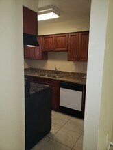 834 Sky Lake Cir in Orlando, FL - Building Photo - Building Photo