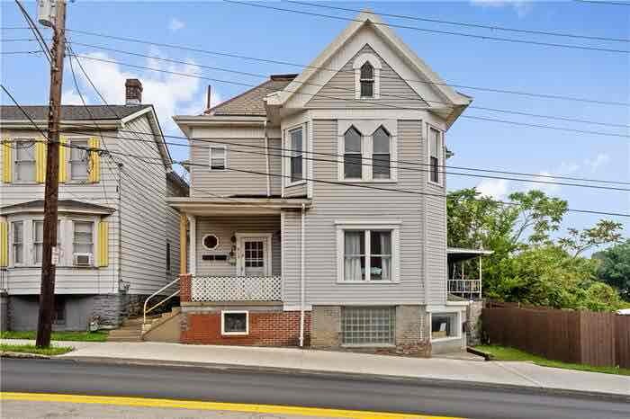 509 S Main St in Greensburg, PA - Building Photo