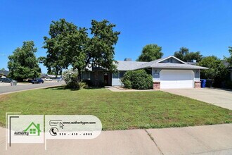 1729 Marigold Way in Redding, CA - Building Photo - Building Photo