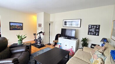 1401 W Warner Ave in Chicago, IL - Building Photo - Building Photo