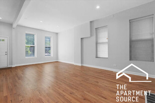 858 N Paulina St, Unit 1 in Chicago, IL - Building Photo