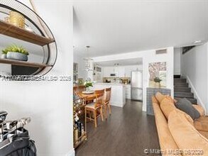4590 SW 68th Ct Cir in Miami, FL - Building Photo - Building Photo
