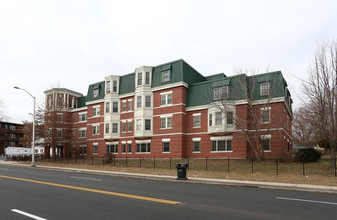 2185 Main St in Hartford, CT - Building Photo - Building Photo