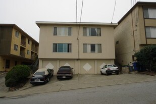 7 Lewis Ave in South San Francisco, CA - Building Photo
