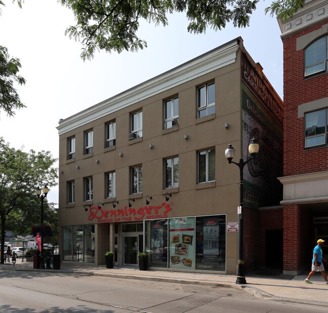 284-308 King St E