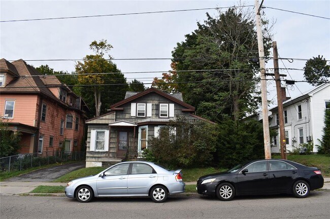 123 Oak St in Binghamton, NY - Building Photo - Building Photo